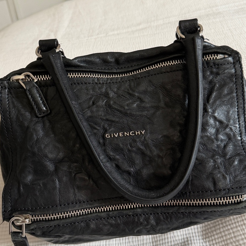 Givenchy Pandora Black Leather Crinkle Bag - Picture 3 of 16